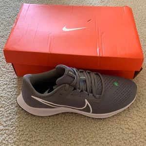 Brand new never worn Nike air zoom Pegasus 38 TB